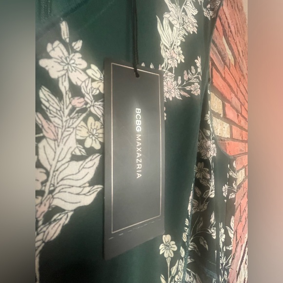 Brand new with tags - Picture 2 of 6